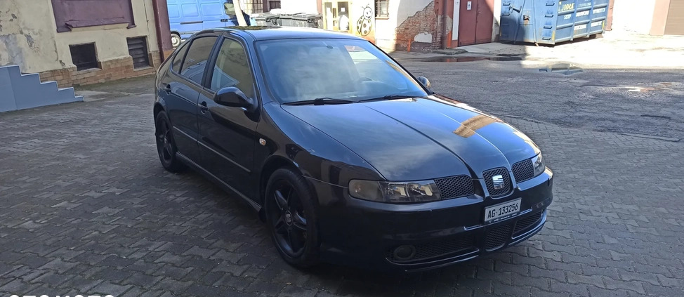 Seat Leon cena 26900 przebieg: 225000, rok produkcji 2004 z Radom małe 211